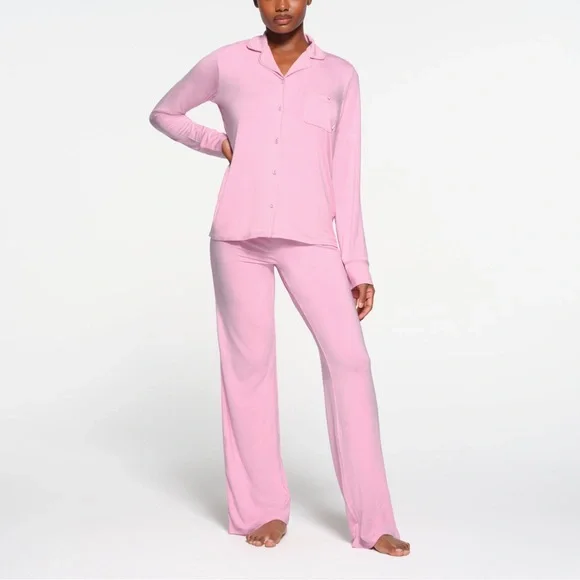 Skims Sleep Long Sleeve Button Up Set - Bubble Gum - Picture 2 of 6